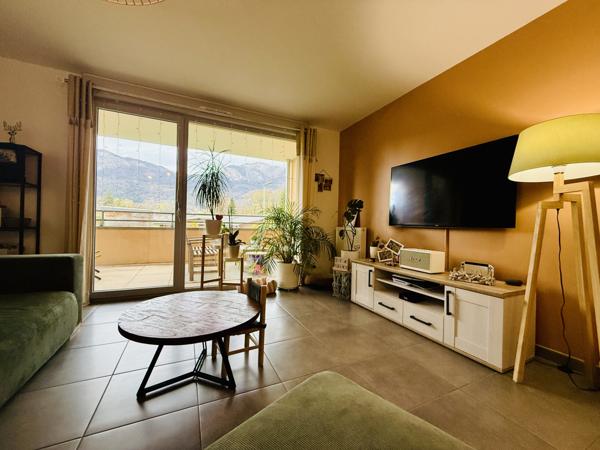 Bonneville (74130) T4 récent de 85m2 avec garage double