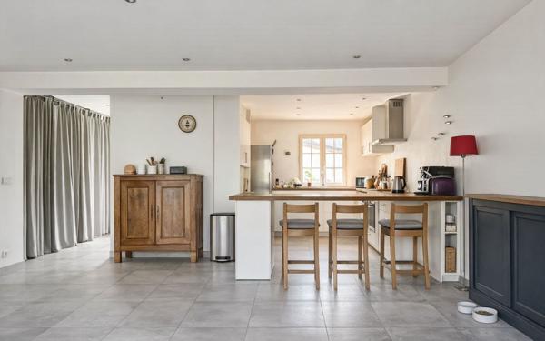 Maison à vendre    5 pièces •  Rambouillet