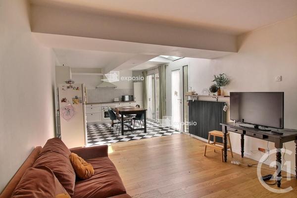 Appartement T3 à vendre  3 pièces - 56,27 m 2   BORDEAUX  - 33