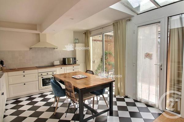 Appartement T3 à vendre  3 pièces - 56,27 m 2   BORDEAUX  - 33