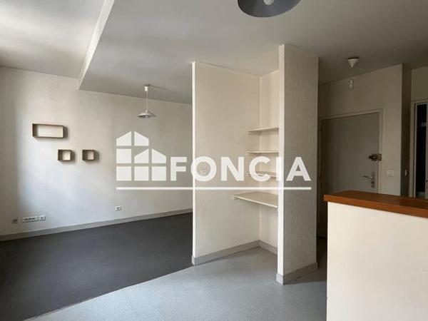 Location Studio 26.76 m² - 7 RUE ADRIEN DUBOUCHE Limoges 87000