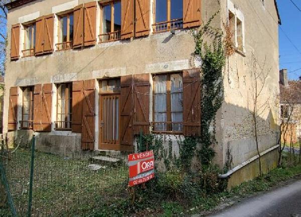 Maison à vendre    3 pièces • 110 m2 Sury-en-Vaux