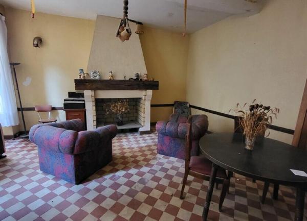 Maison à vendre    3 pièces • 110 m2 Sury-en-Vaux