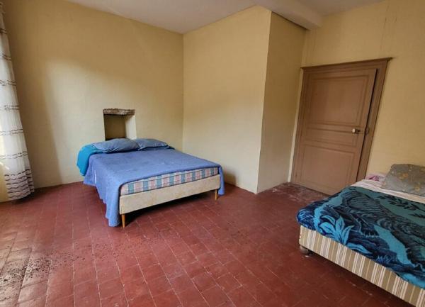 Maison à vendre    3 pièces • 110 m2 Sury-en-Vaux