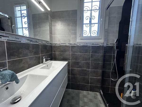 Maison à vendre  5 pièces - 137,34 m 2   PANAZOL  - 87