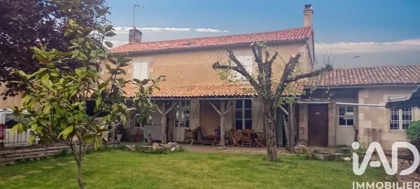 Maison à vendre 5 pièces 145,76 m² Neuville-de-Poitou