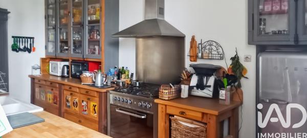 Maison à vendre 5 pièces 145,76 m² Neuville-de-Poitou