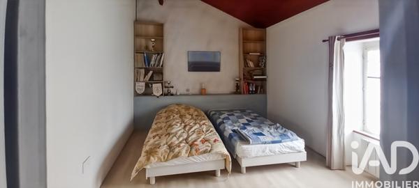 Maison à vendre 5 pièces 145,76 m² Neuville-de-Poitou