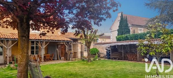 Maison à vendre 5 pièces 145,76 m² Neuville-de-Poitou