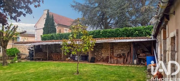 Maison à vendre 5 pièces 145,76 m² Neuville-de-Poitou