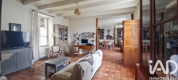 Maison à vendre 5 pièces 145,76 m² Neuville-de-Poitou