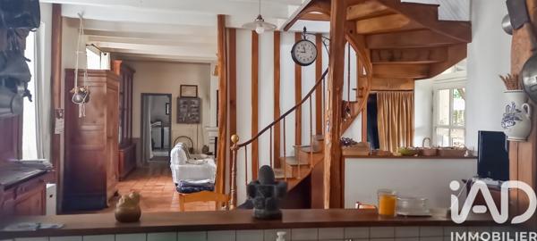 Maison à vendre 5 pièces 145,76 m² Neuville-de-Poitou