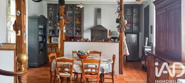 Maison à vendre 5 pièces 145,76 m² Neuville-de-Poitou