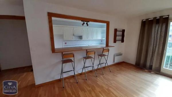 Appartement à louer 4 pièces 80.51m²