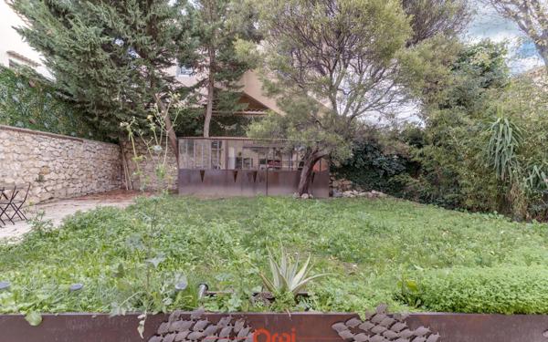 Maison à vendre    5 pièces • 199,03 m2 Marseille 10