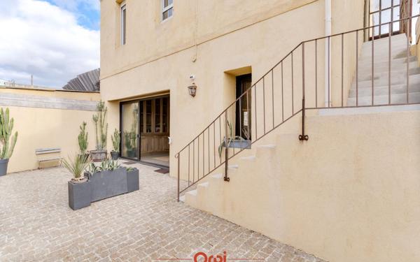 Maison à vendre    5 pièces • 199,03 m2 Marseille 10