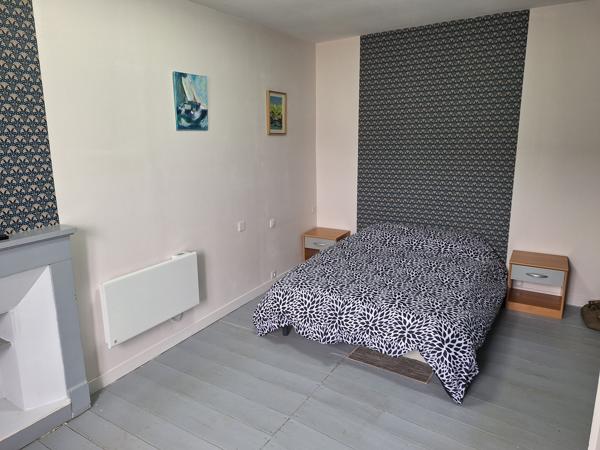 A LOUER ! Charmante maison 3 pièces de 80 m² avec jardin