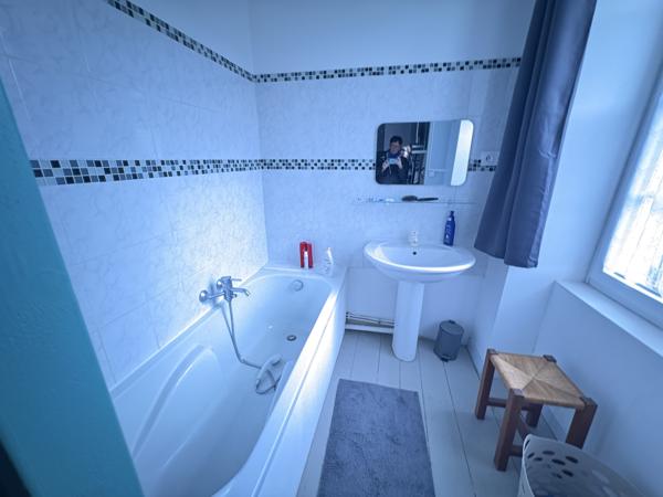 A LOUER ! Charmante maison 3 pièces de 80 m² avec jardin
