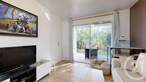 Appartement T2 à vendre  2 pièces - 35 m 2   ANGLET  - 64