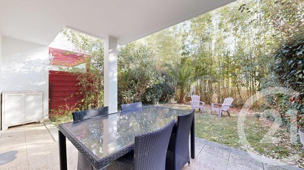 Appartement T2 à vendre  2 pièces - 35 m 2   ANGLET  - 64