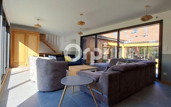 Maison à vendre    5 pièces •  Templeuve