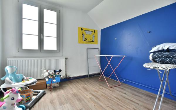 Maison à vendre    7 pièces • 150 m2 Huchenneville