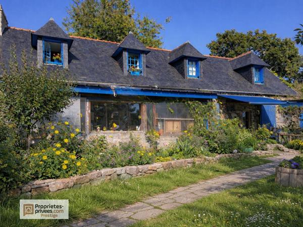 Maison en pierre, Cap Coz, 200 m plage, Jardin 1000 m²