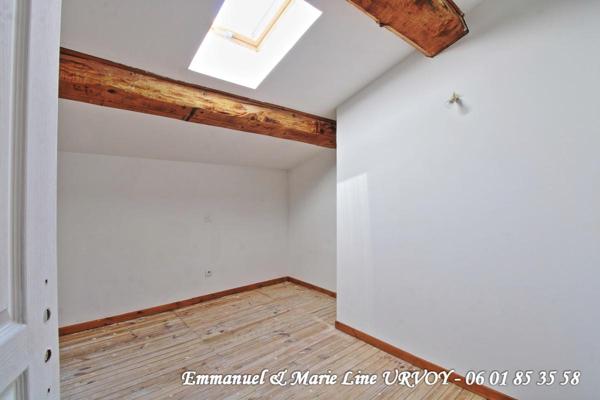 30300 BEAUCAIRE - Maison 174 m² - idéal familles nombreuses - piscine - jardin - dépendance 36 m²