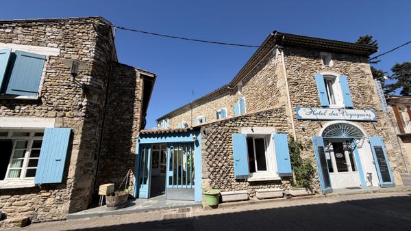 Immeuble à vendre à Charols (26450) - Drôme
