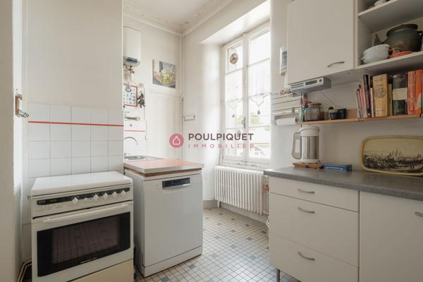 TALENSAC - Appartement familial de 126 m² avec garage et cave