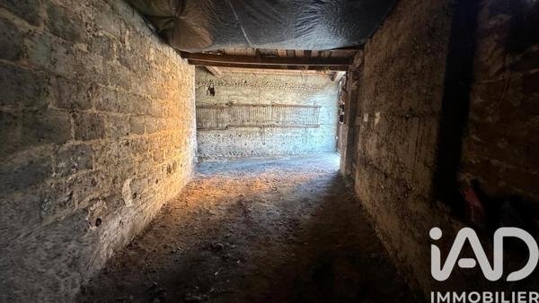 Maison à vendre 1 pièce 98 m² La Côte-Saint-André