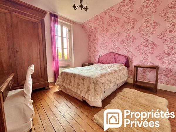 Maison de caractère ? 185 m² ? Mehun-sur-Yèvre (18500)