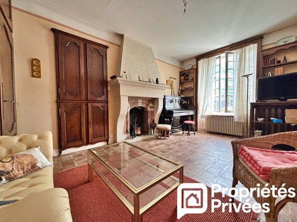 Maison de caractère ? 185 m² ? Mehun-sur-Yèvre (18500)