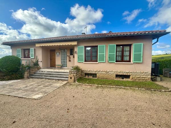 Prissé (71960) Villa