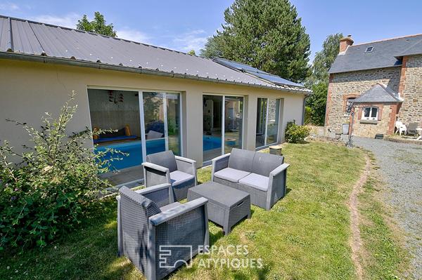 Belle maison d’époque et sa piscine à Quessoy
