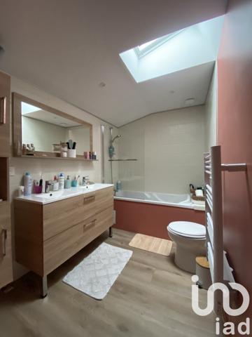 Maison à vendre 4 pièces 77 m² Vérines