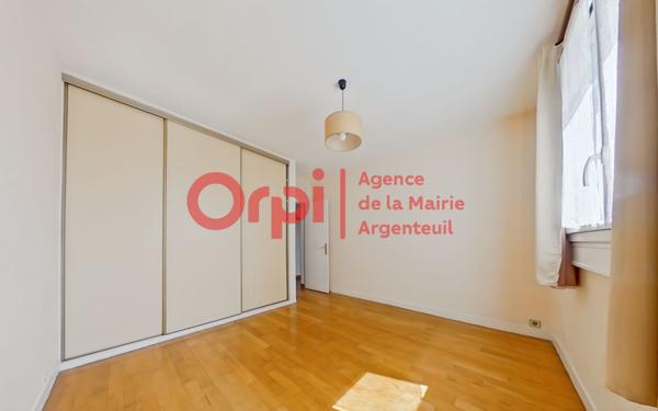 Appartement à vendre    3 pièces • 61,98 m2 Argenteuil