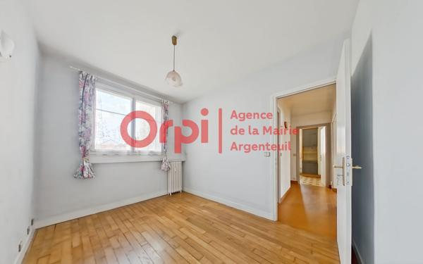 Appartement à vendre    3 pièces • 61,98 m2 Argenteuil