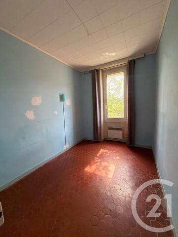 Appartement à vendre  2 pièces - 48,75 m 2   MARSEILLE  - 13004