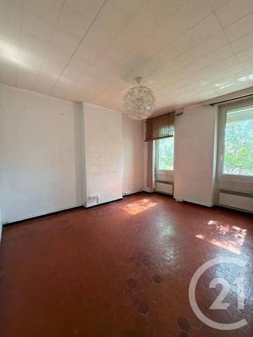 Appartement à vendre  2 pièces - 48,75 m 2   MARSEILLE  - 13004