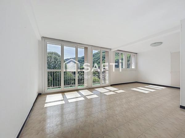 Appartement  T3 dans résidence au calme