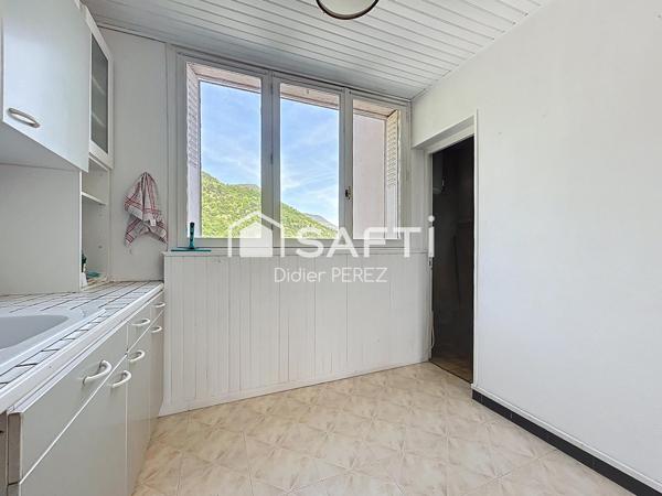 Appartement  T3 dans résidence au calme