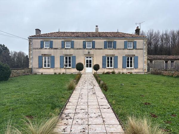 Maison Celles Sur Belle 219 m² avec 6 chambres