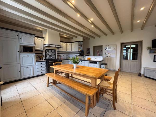 Maison Celles Sur Belle 219 m² avec 6 chambres