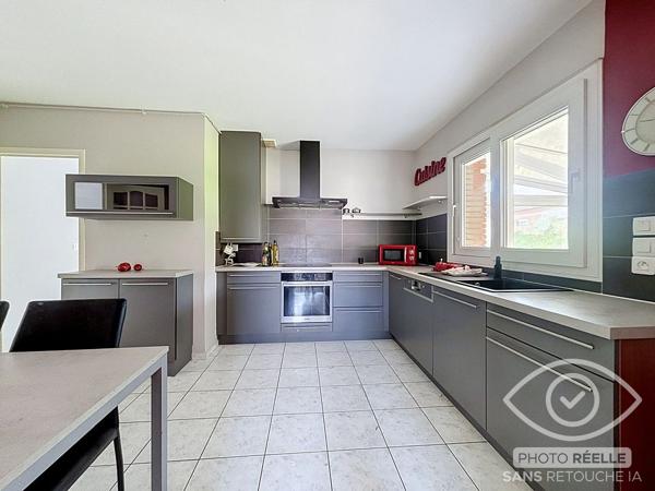 Auzeville-Tolosane Maison indépendante de plain pied à Auzeville Tolosane 4 pièces avec grand garage et terrain de 594 m²