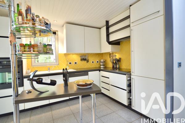 Maison à vendre 6 pièces 171 m² Cuxac-d'Aude