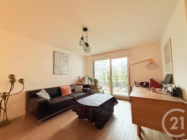 Appartement F3 à vendre  3 pièces - 70,34 m2 ST OUEN - 93