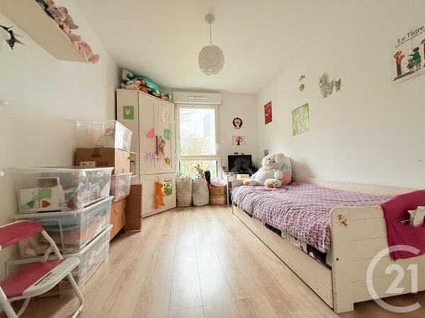 Appartement F3 à vendre  3 pièces - 70,34 m2 ST OUEN - 93