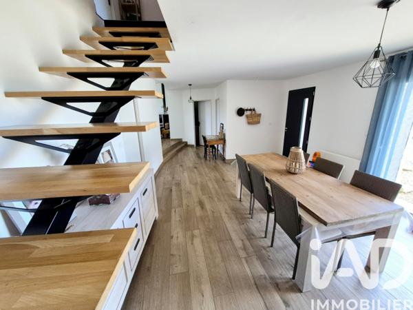 Maison à vendre 6 pièces 145 m² Bésayes