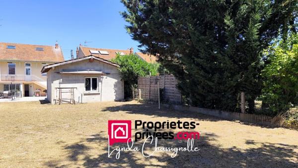 Maison à Riorges - dépendances - Garage